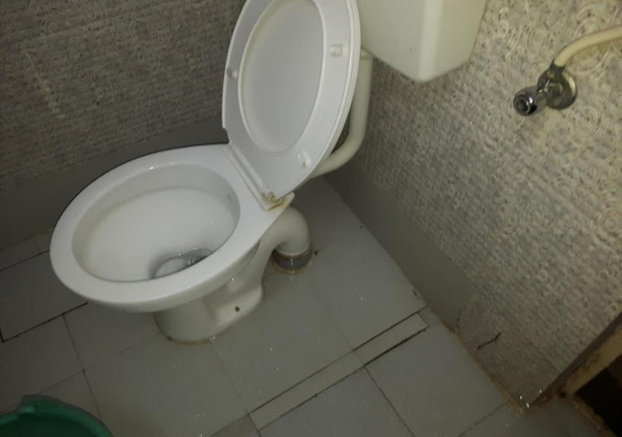 Hotel Roshan 2*