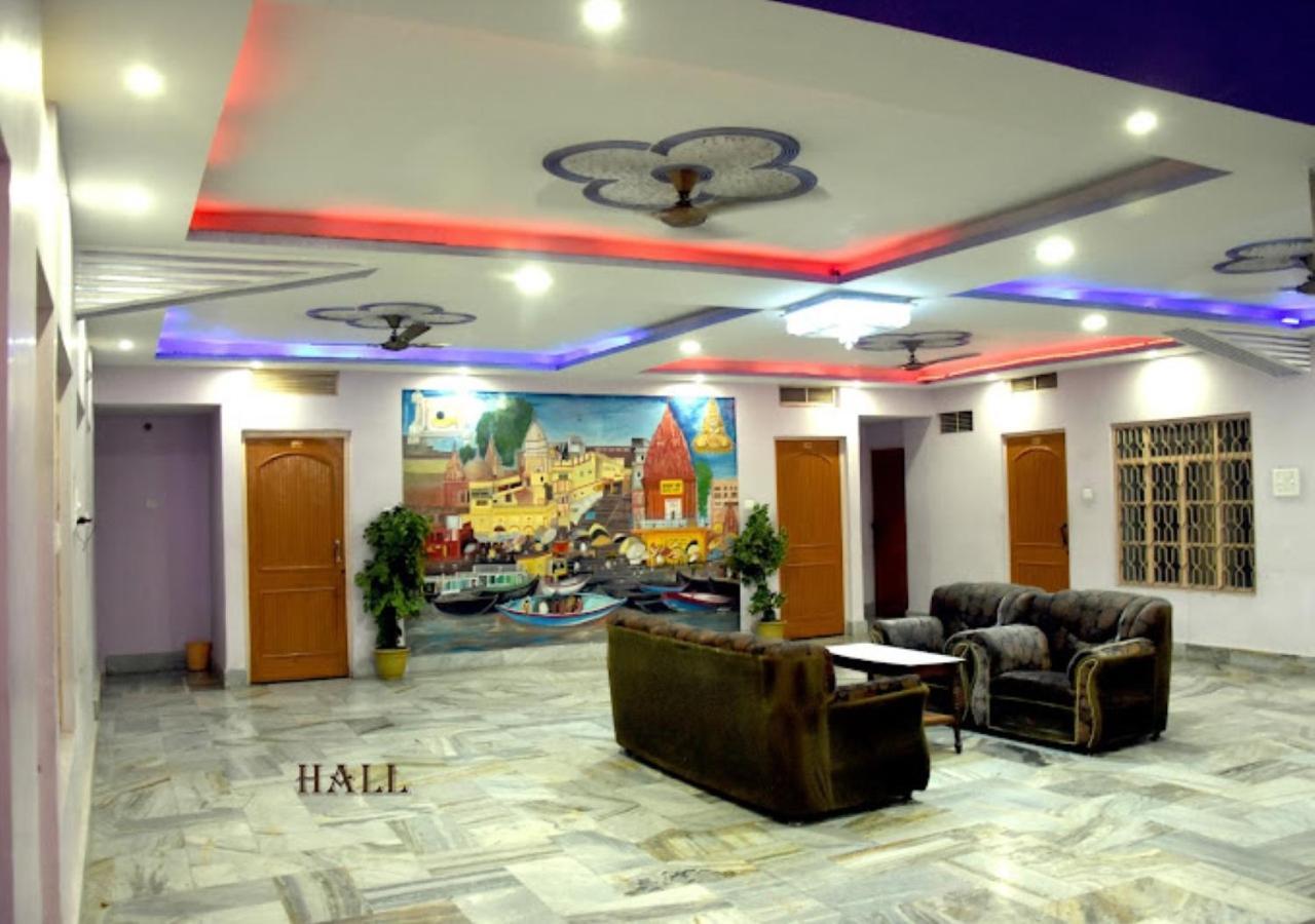 Roshan Hotel 2*